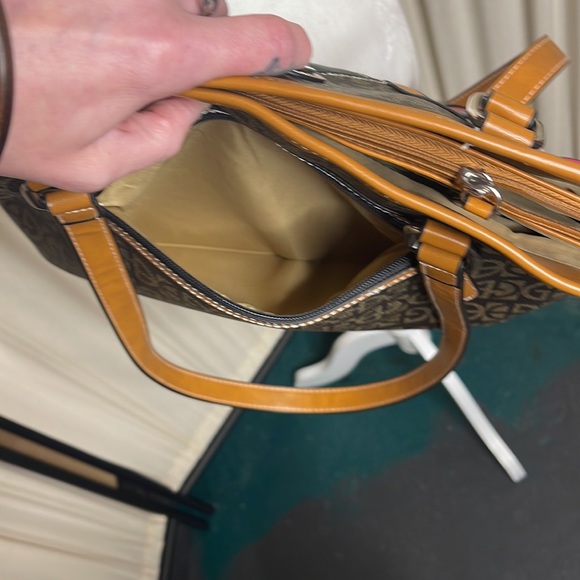 NEW! GIANI BERNINI 2021 FALL COLLECTION SHOULDER HOBO BAG NWOT - Picture 13 of 16